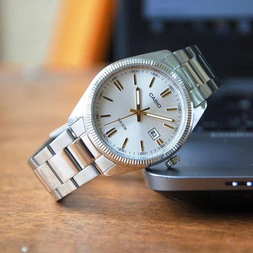 Casio MTP-1302D-2A2V Orologio Uomo – Cassa Acciaio 38,5 Mm – Quadrante Argento Con Lancette Dorate E Data – Impermeabile 5 ATM – Movimento Quarzo - 3