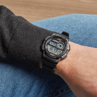 Montre à quartz pour hommes Casio AE-1000W-1B 